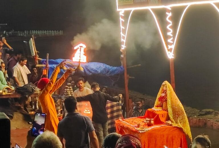 Saryu Ghat Arti