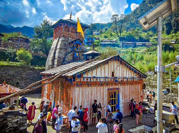 त्रियुगीनारायण मंदिर